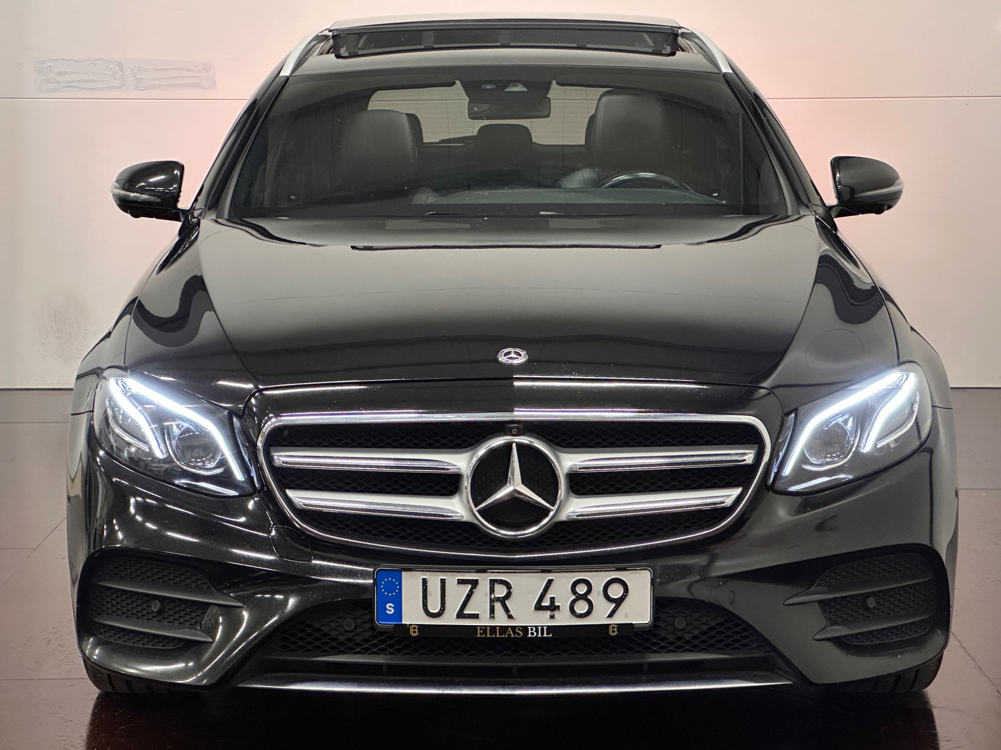 Mercedes-Benz E 2019, bild 2/10