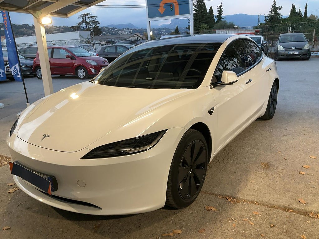 Tesla Model 3 Standard Range RWD Highland AP Pano 