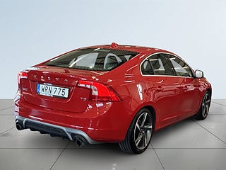 Volvo S60 T3 R-Design S&V-hjul/VOC/Pvärm/Psens/Skinn – bild 6