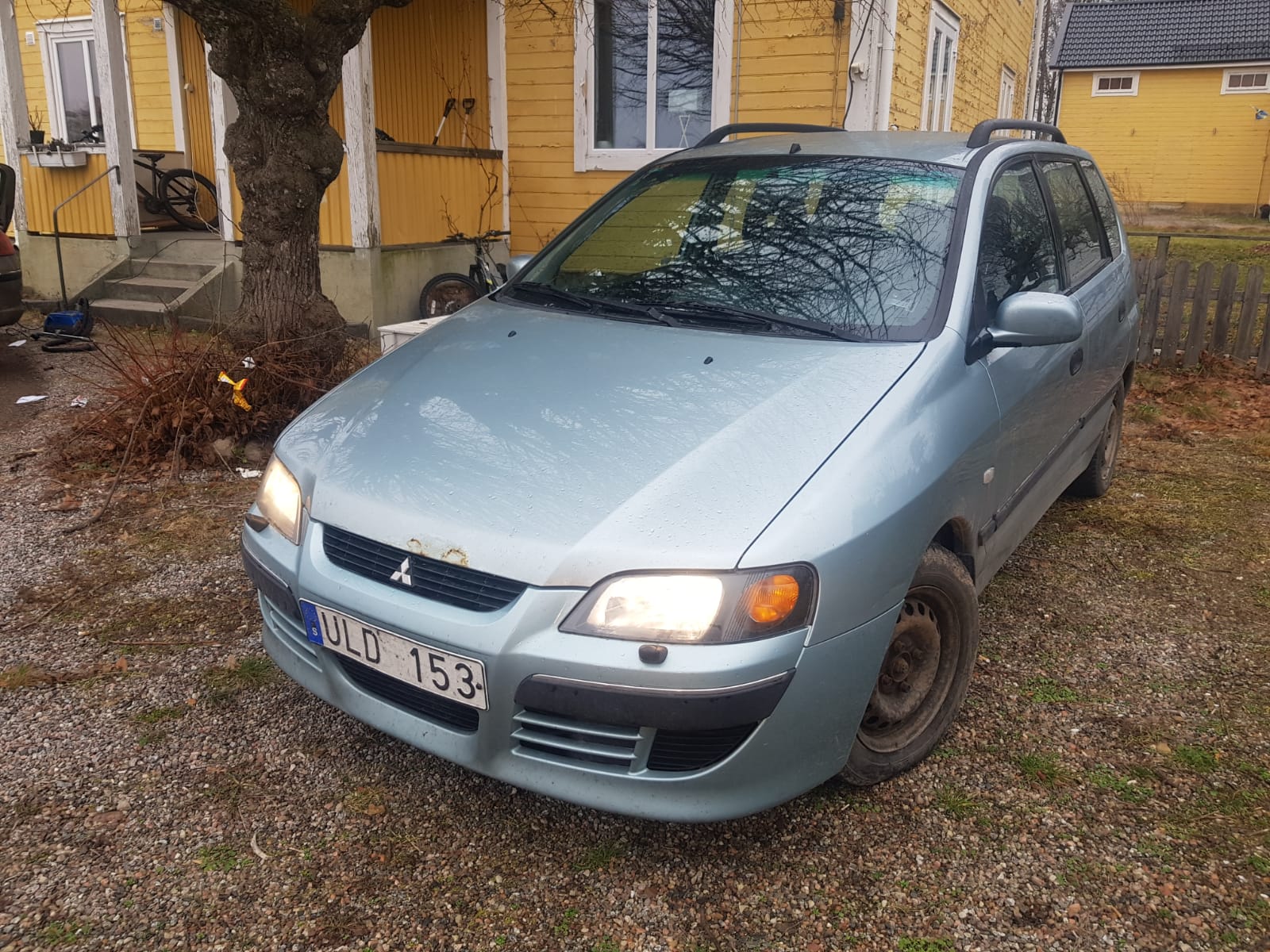 Mitsubishi Space Star 2004, bild 2/35