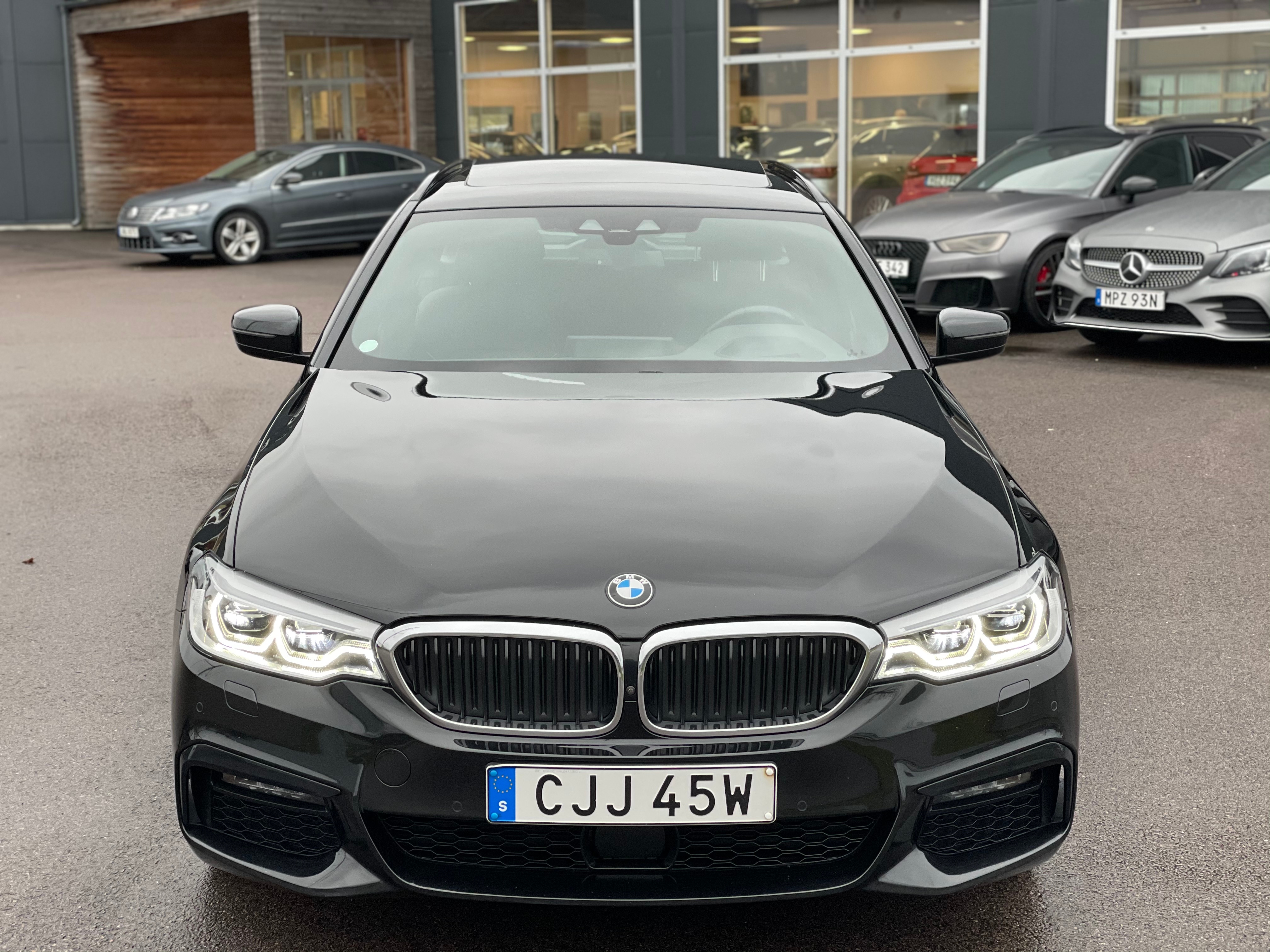 BMW 530 d xDrive M Sport 265hk 2020, bild 3/61