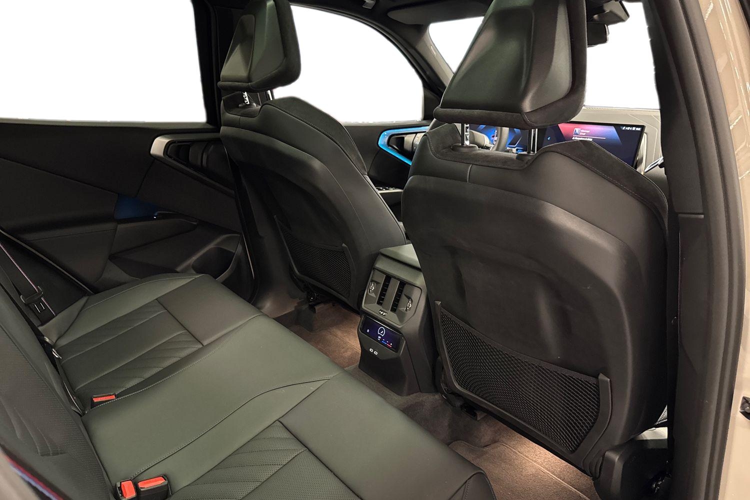 BMW X3 30e xDrive M-sport Pro 2025, photo 7/47