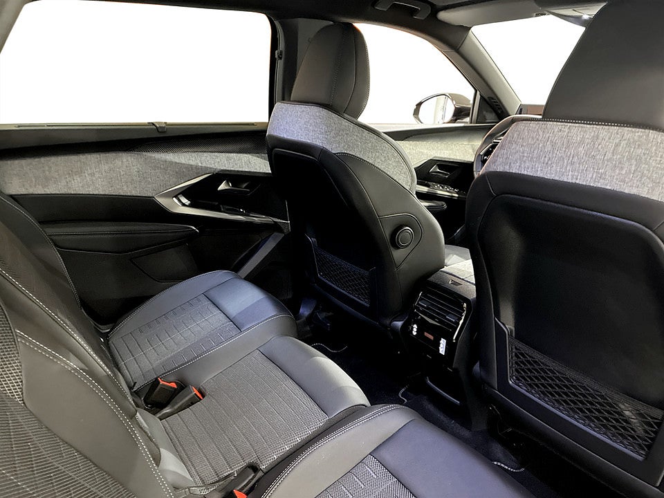 Bild på Peugeot 5008 GT Hybrid 145hk Aut - VECKANS KLIPP!