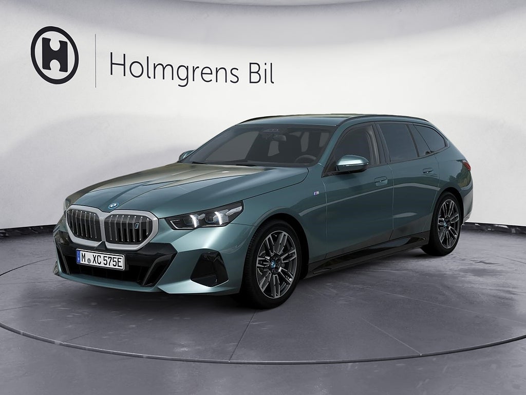 BMW i5 eDrive40 Touring 2,95% ränta M Sport Active Launch Edition Drag 