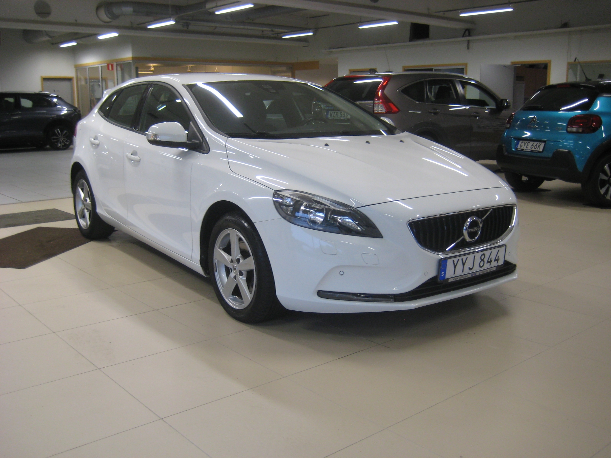 Volvo V40 T3 Business Euro 6 Dragkrok 2018, bild 2/10