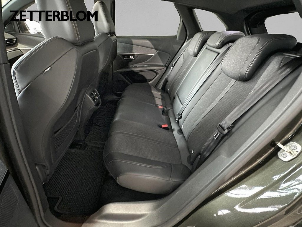 SUV Peugeot 3008 25 av 27