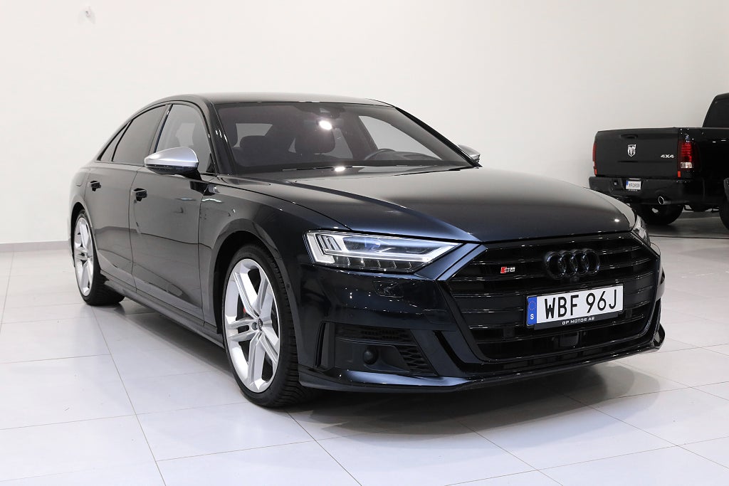 Audi S8 4.0 V8 TFSI / Quattro / Dragkrok / 571hk / B&O / Laser 
