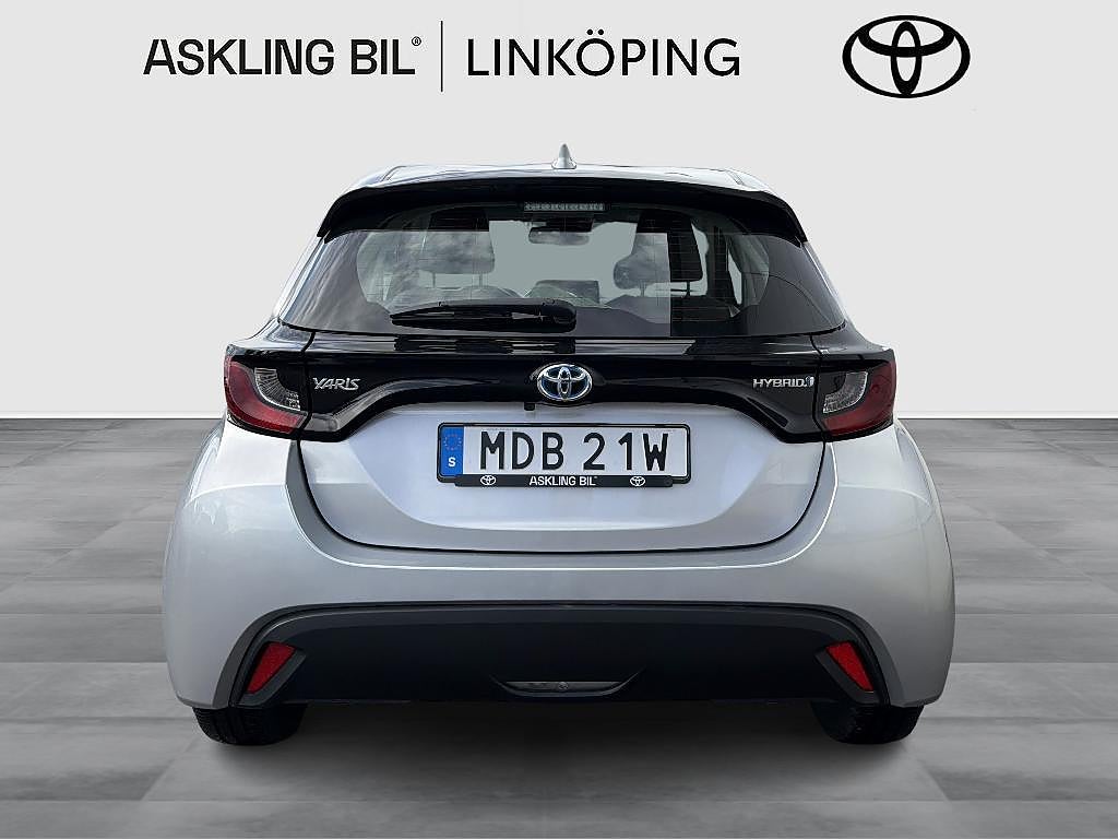Toyota Yaris 2023 - miniatyr 5