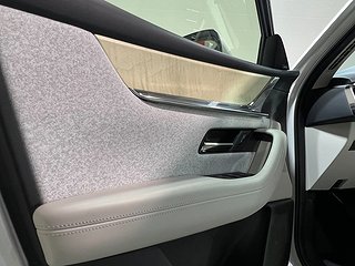SUV Mazda CX-60 17 av 20