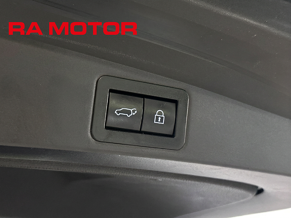 Toyota Corolla Hybrid e-CVT Style |Drag| Kamera|| Relax-garanti 2020