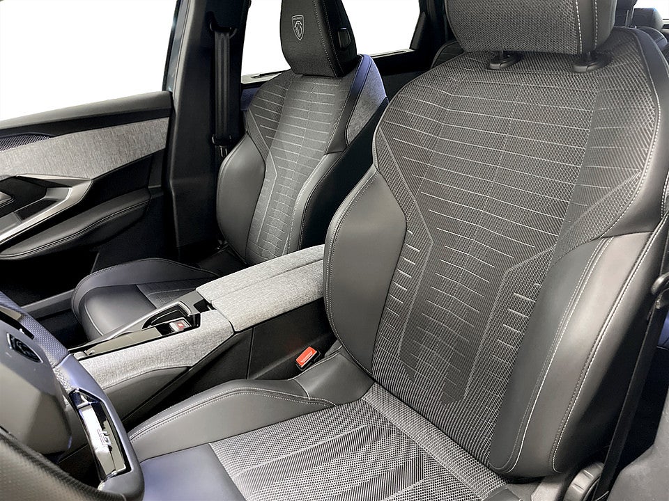 Bild på Peugeot 5008 GT Hybrid 145hk Aut KAMPANJ BRÄNSLE INGÅR
