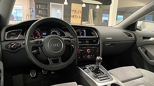 En Audi A5 2.0 TDI från 2015 med S-Linepaketet. 