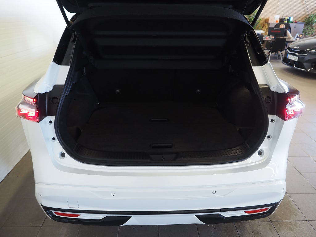 Nissan Qashqai 1.3 DIG-T 158hk XTRONIC-CVT Tekna |Navi|360°|Skinn| 2025