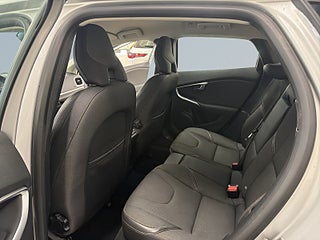 Volvo V40 Cross Country T3 Geartronic Business Advanced Automat/VOC/Drag/Värm – bild 18