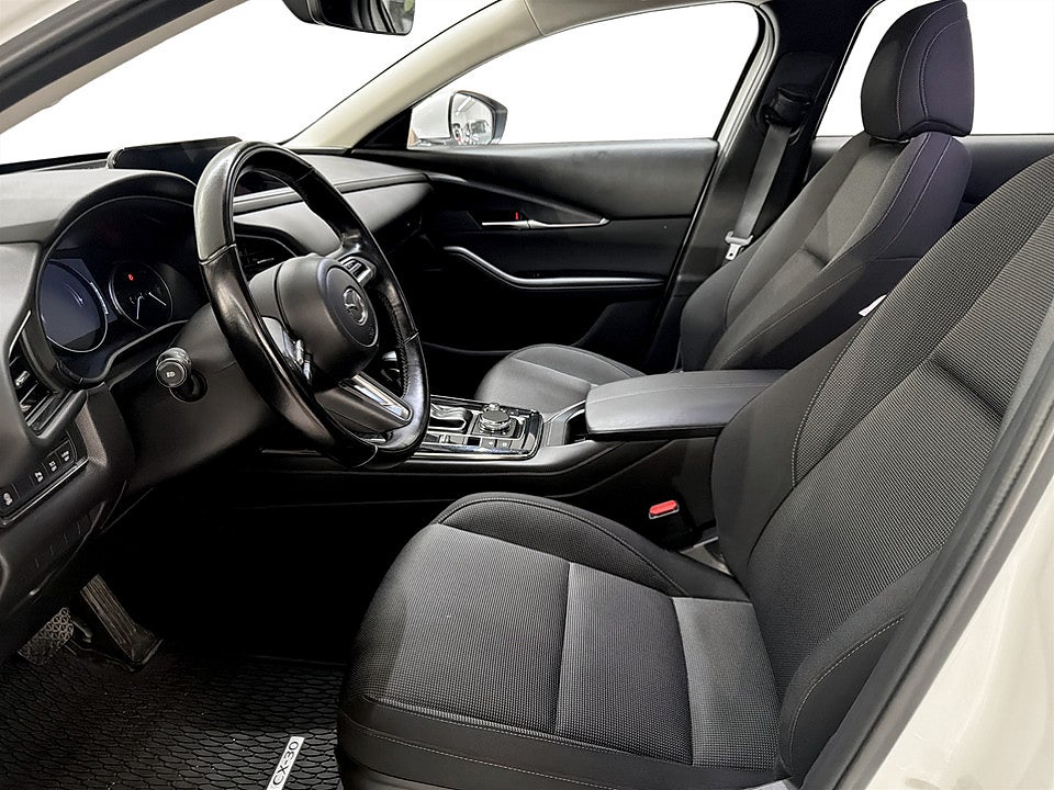 Bild på Mazda CX-30 2.0 SKYACTIV-X M 150hk Aut - B-KAMERA, EN ÄGARE