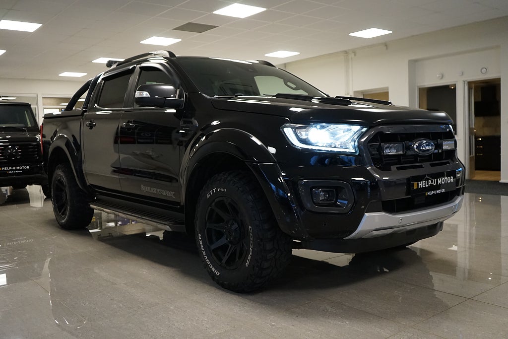 Ford ranger Dubbelhytt 4x4 Wildtrak Black Edition MOMS 213hk