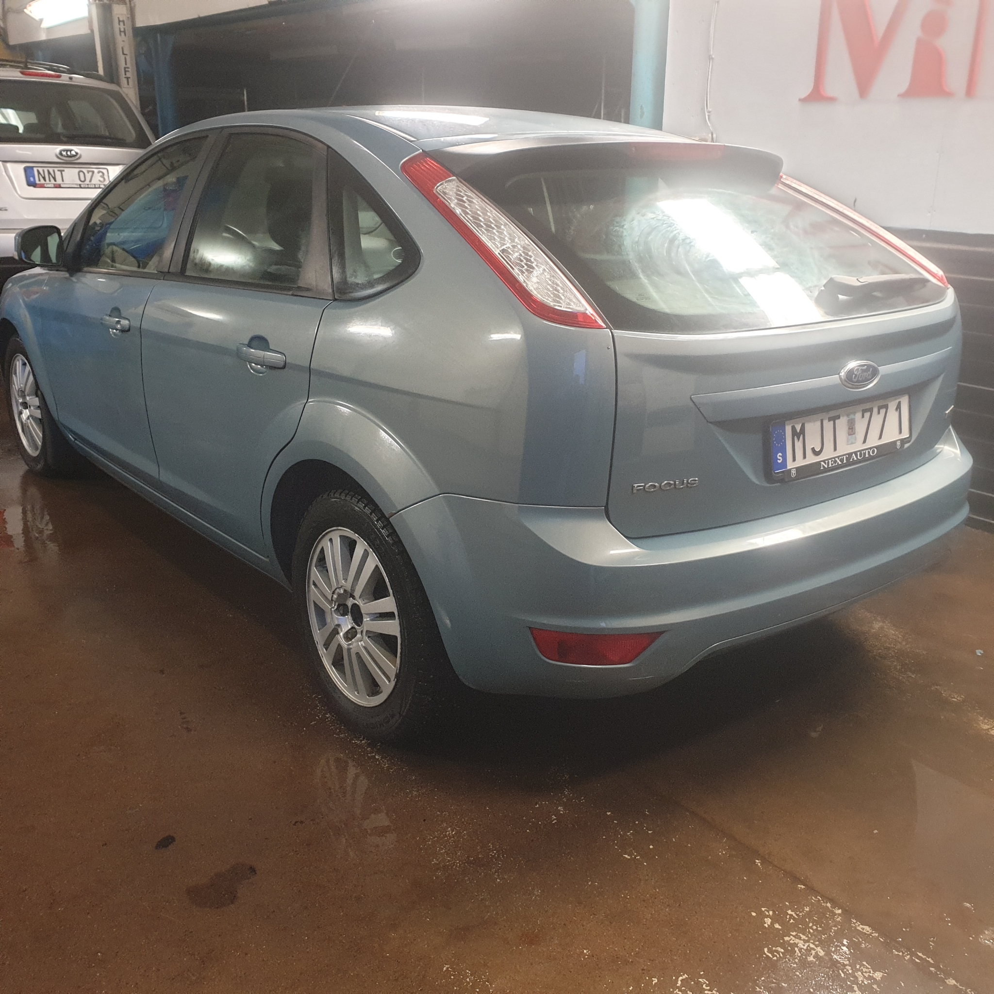 Ford Focus 5-dörrars 1.8 Flexifuel 125hk 2010, photo 5/44