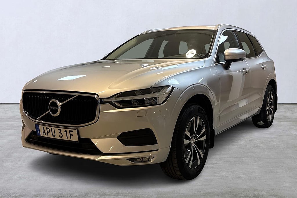 Volvo XC60 T5 AWD Momentum Advanced SE II