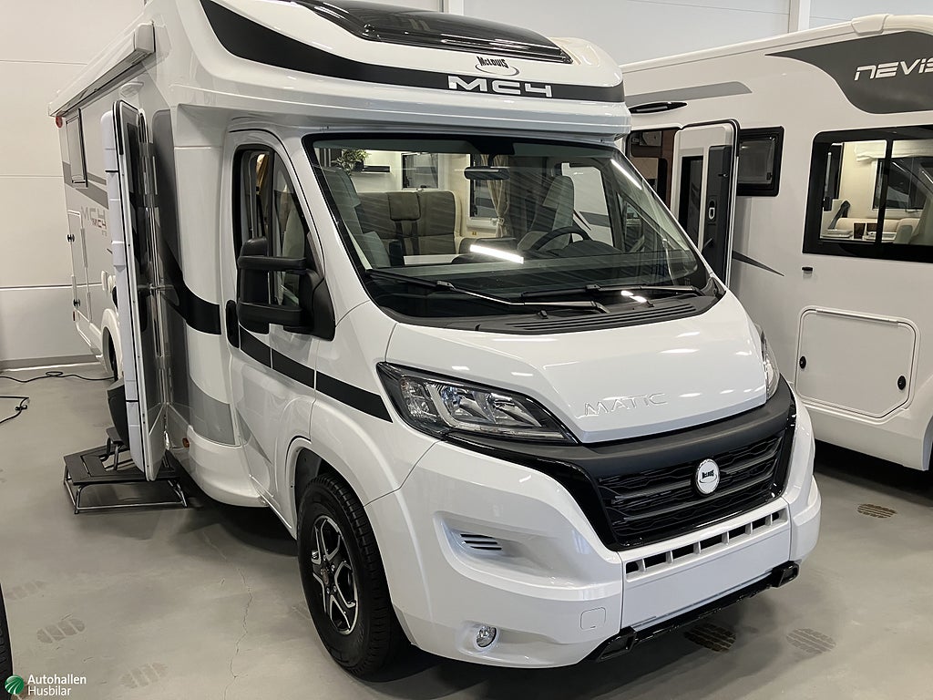 McLouis MC4 373 / Automat / 3500kg / Långbädd