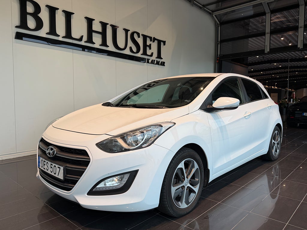 Hyundai i30 5-dörrar 1.6 CRDi DCT Premium*Automat*Dragkrok