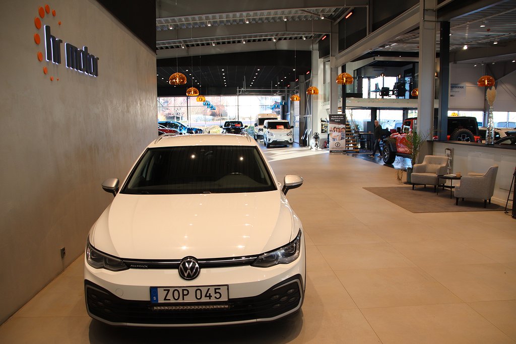 Volkswagen Golf Alltrack 2.0 TDI 4M/D-värm/SoV/2 års garanti