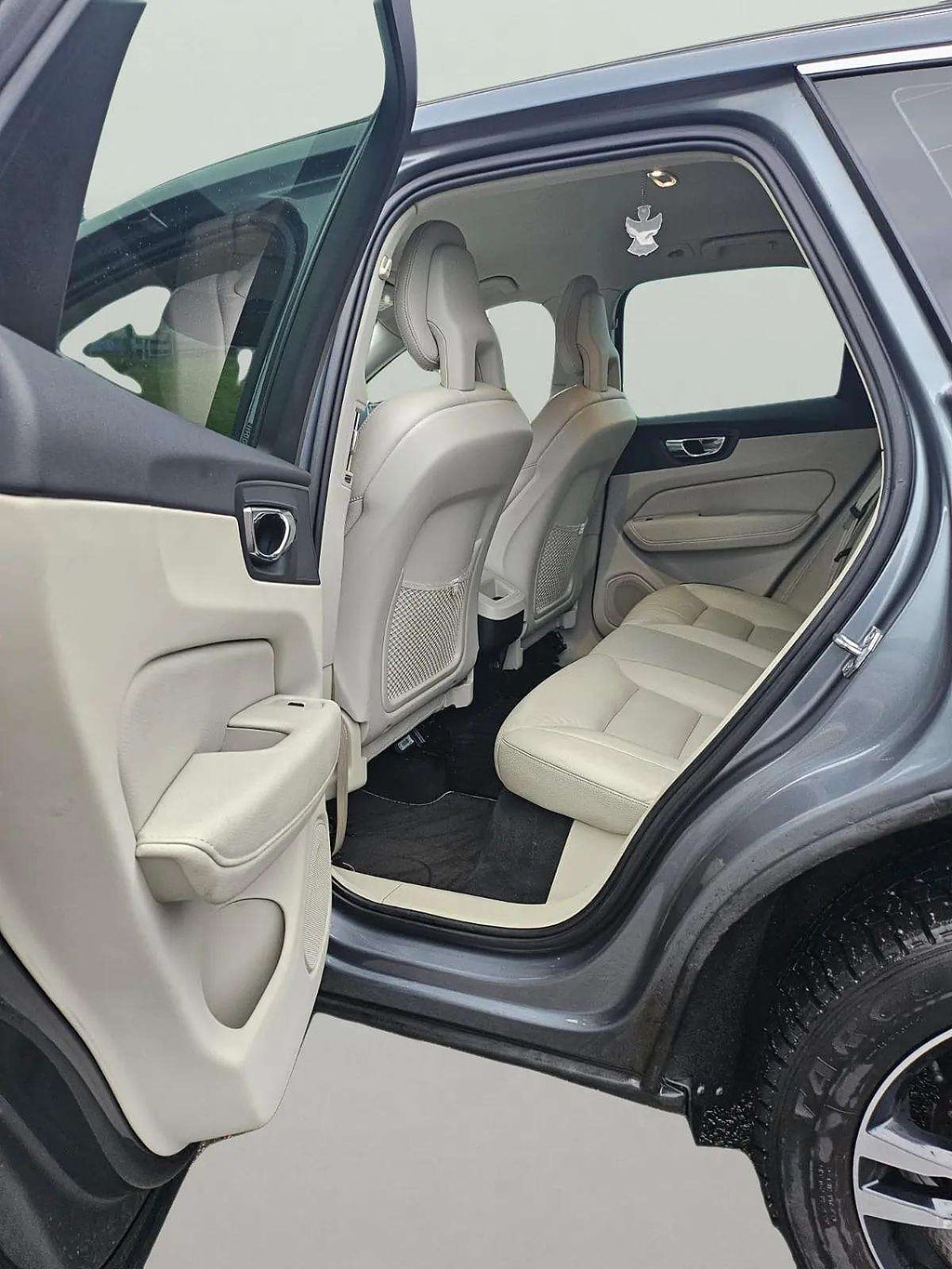 Volvo XC60 T5 AWD Geartronic Momentum*12 månaders garanti* - miniatyr 14