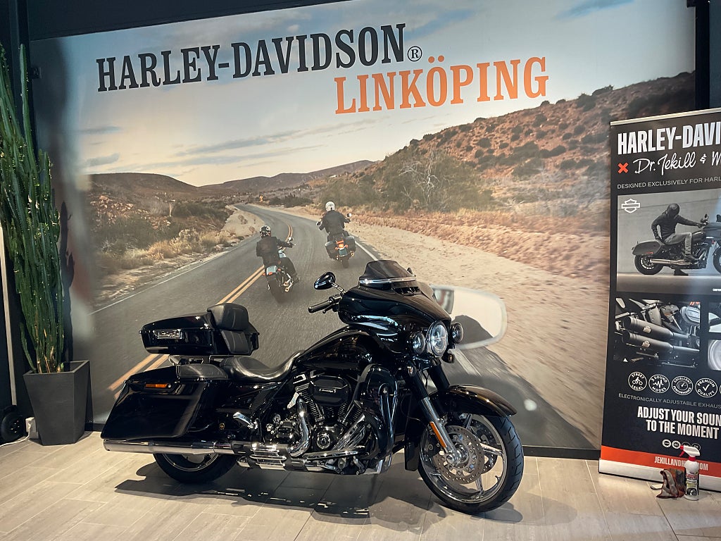 Harley-Davidson Street Glide CVO 1.7 V-Twin