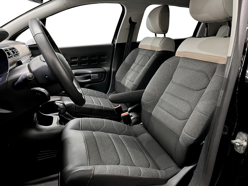 Bild på Citroën C3 Shine 1.2 PT Aut CARPLAY BACKSENSOR 110hk