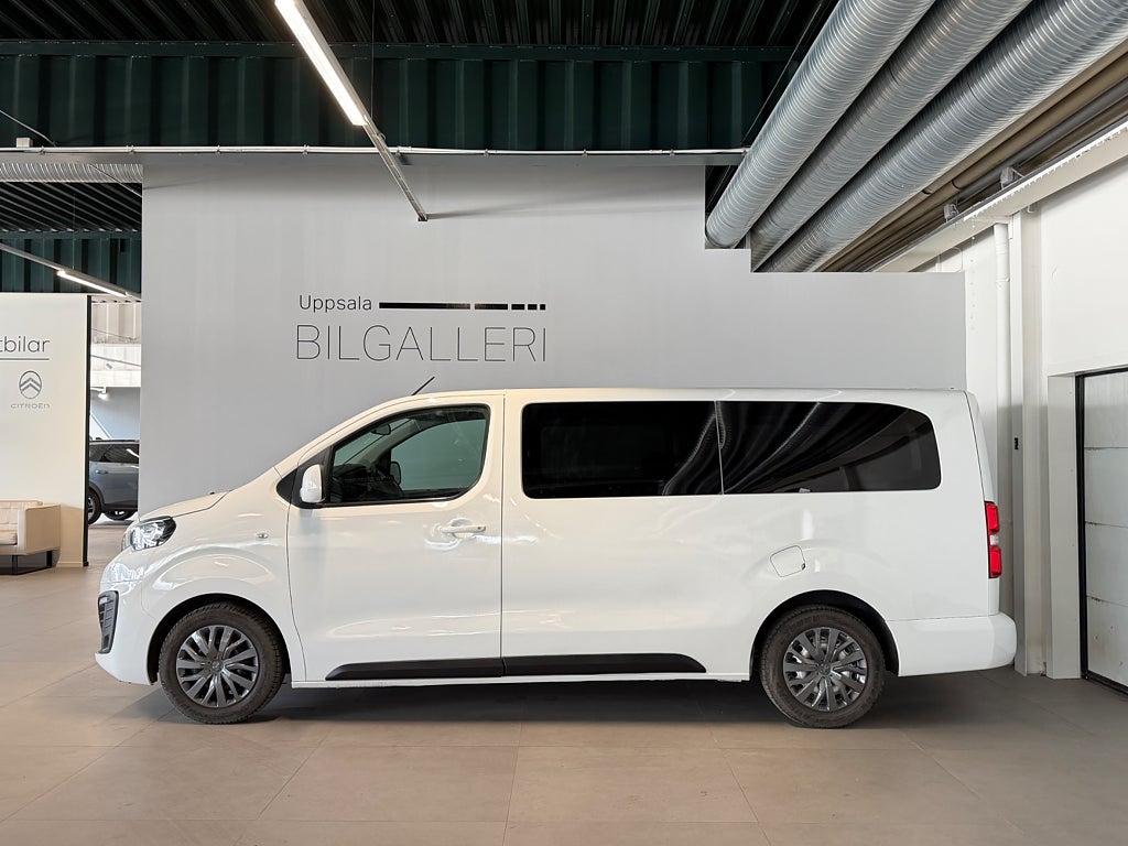 Peugeot Traveller 2019 - miniatyr 2