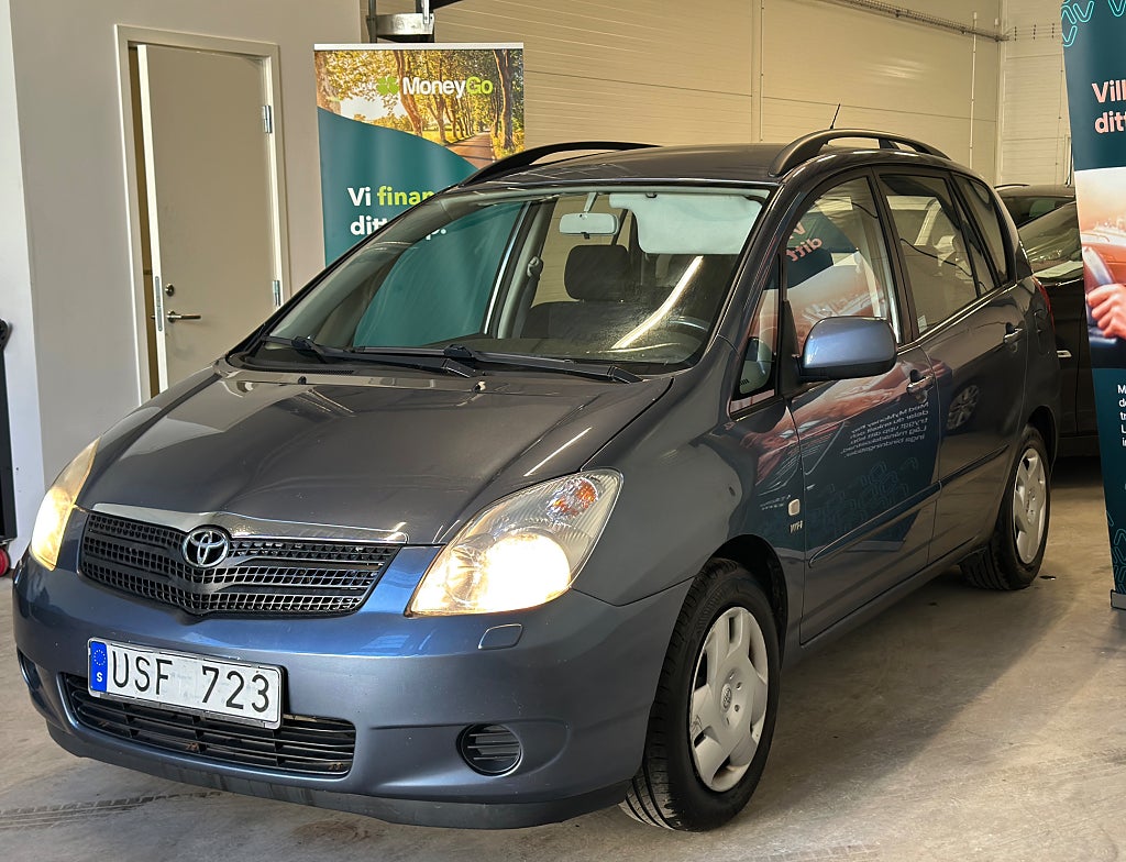 Toyota Corolla Verso 1.6 VVT-i/ Ny besiktad // Ny servad