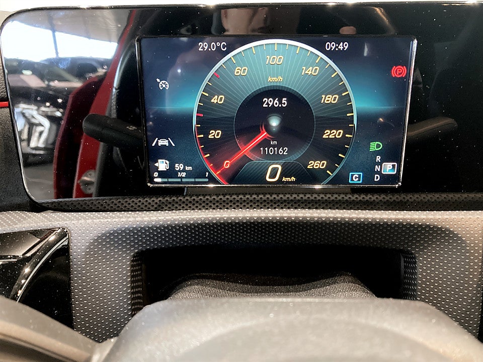 Bild på Mercedes-Benz A180 AMG-Line Base 136hk Aut B-KAMERA NAVI