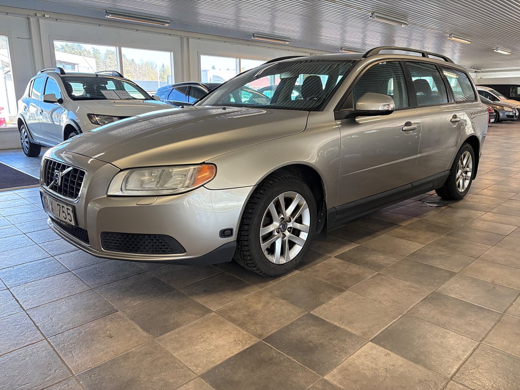 Volvo V70 2.0F Kinetic 