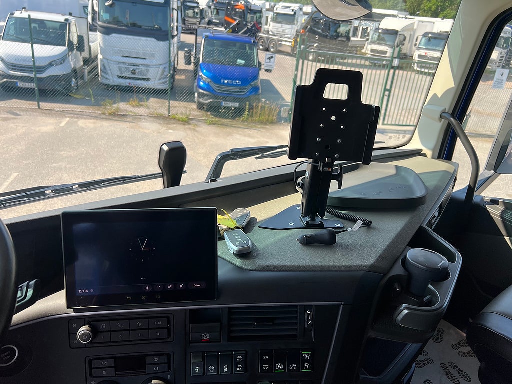 Volvo FH13 540 6x4 Dragbil Lyftbar Tandem Axel, Hydraulik, Fullutrust.