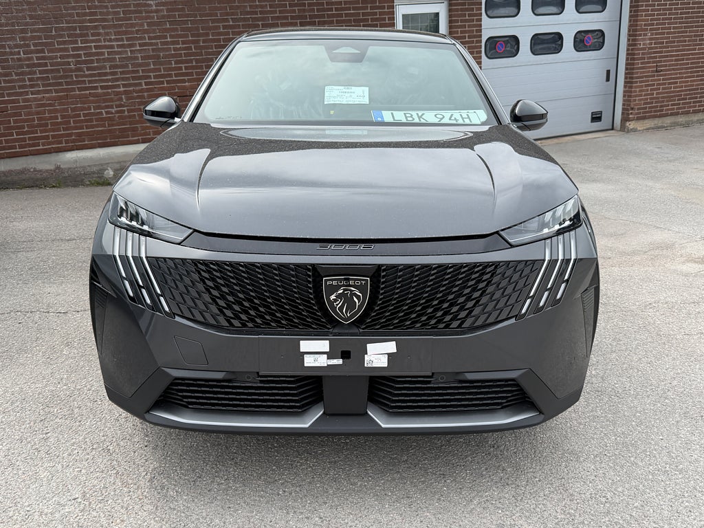 Peugeot 3008 Edition Hybrid 1.2 PT 145Hk e-DSC