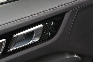 SUV Porsche Cayenne 14 av 32