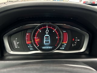 Volvo XC60 D4 AWD Aut Business Edition Pro BLIS/Skinn/Ledramp/Drag – bild 17