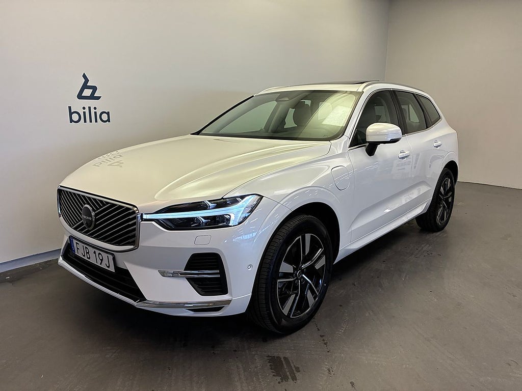 Volvo XC60 T6 Plus Bright Nordic Edition / Panoramatak /...