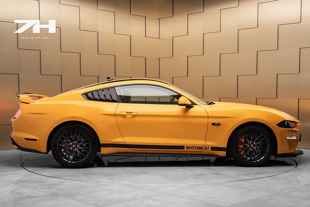 Ford Mustang GT 5.0 V8 Performance  / Vent. Stol / B&O / Kolfiber