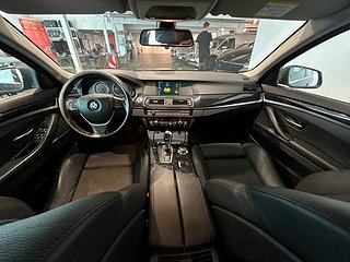 BMW 520 d Touring Värmare/Dragkrok/Parkeringssensorer/SoV/BT