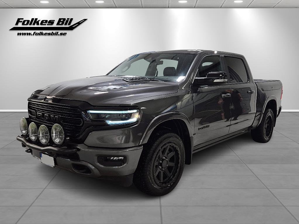 RAM 1500 Limited Crew Cab 5.7 V8 HEMI Night Edition 4x4