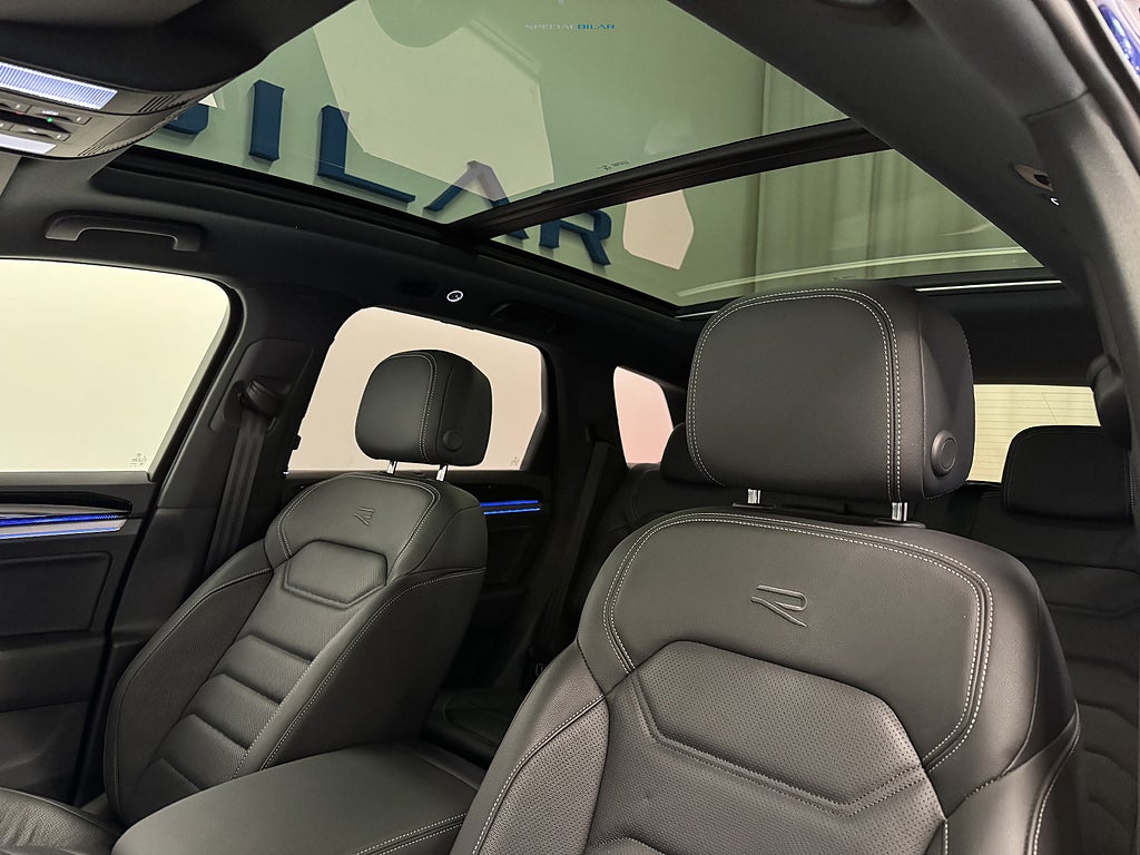 Volkswagen Touareg 2023 - miniatyr 7