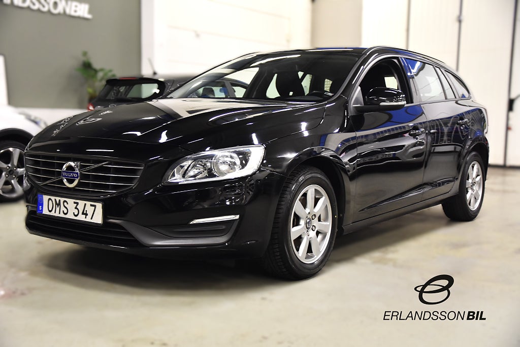 Volvo V60 T3 Kinetic Euro 5 KAMREM BYTT NYSERVAD KAMPANJRÄNTA 5.95%