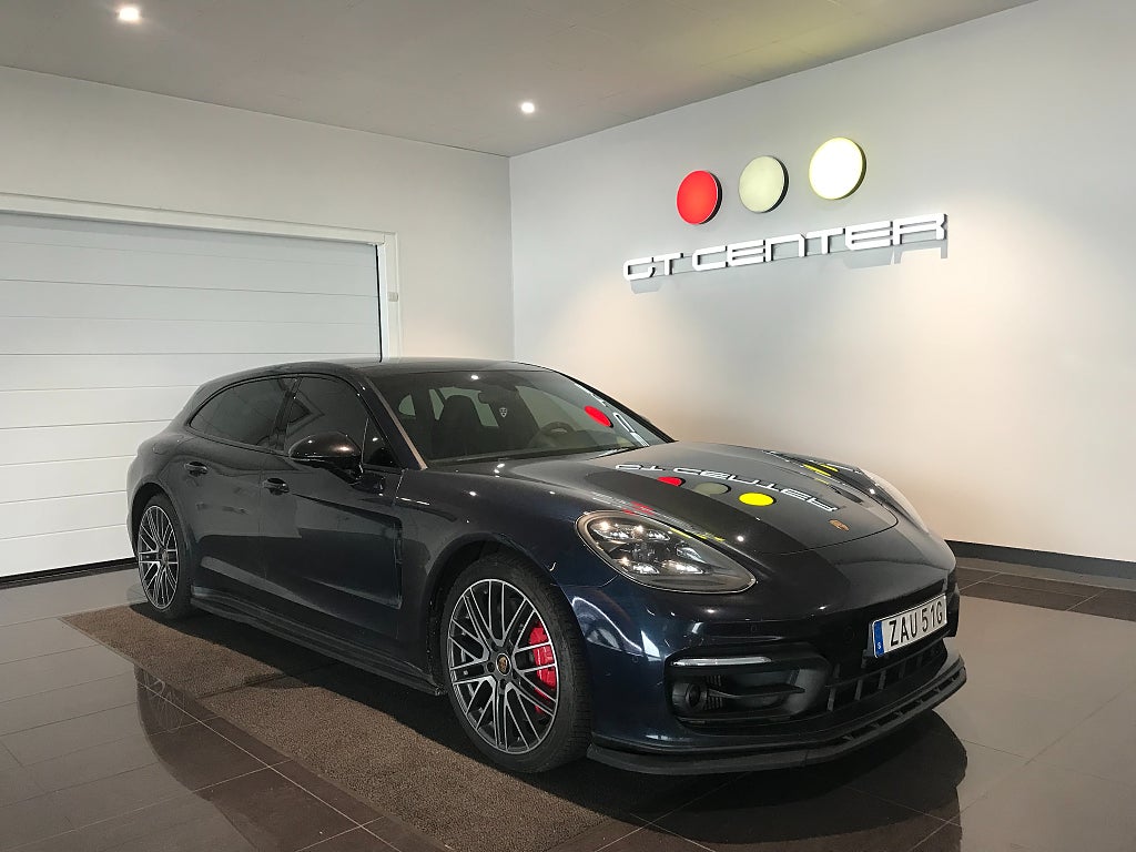 Porsche Panamera 4S E-Hybrid Sport Turismo Head-Up Panorama