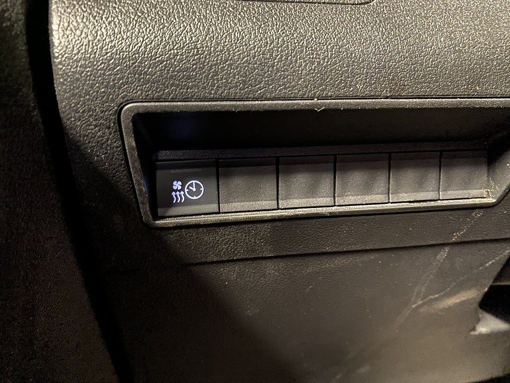 Bild på Peugeot Partner PRO 1.5 BHDi 130hk Aut L2 - DRAG, P-SENSORER