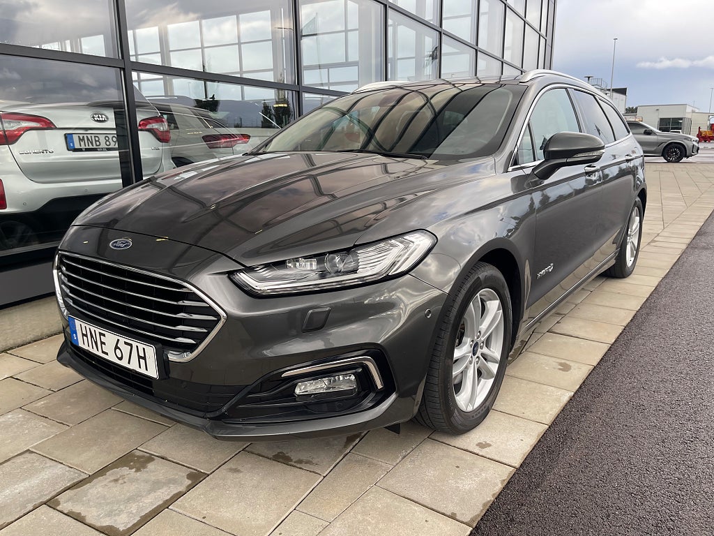 Ford Mondeo Kombi Hybrid E-CVT|Titanium|Drag|Navi|Backkamera