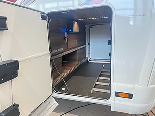 Husbil-integrerad Kabe IMPERIAL 910 QB 6 av 31