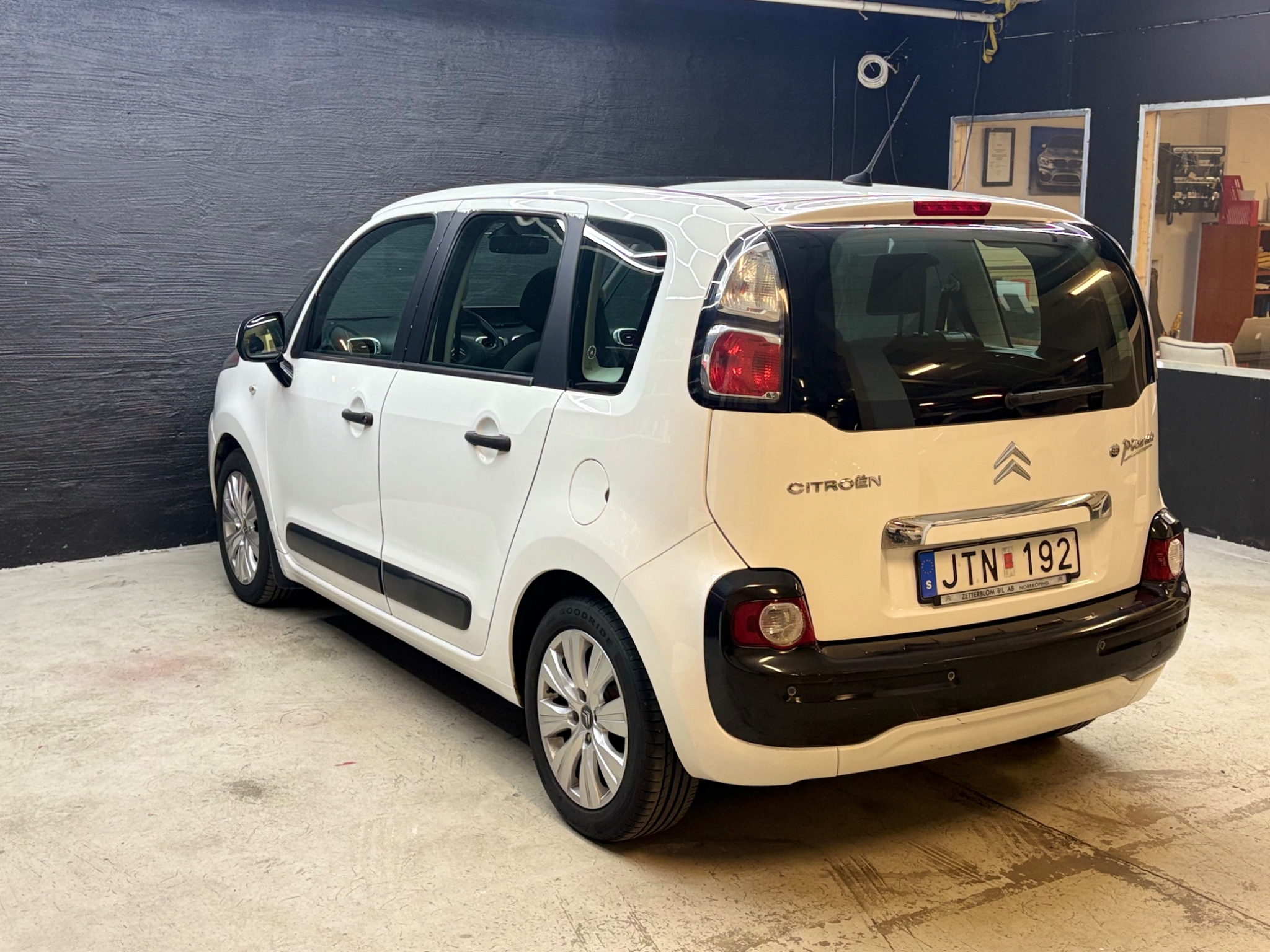 Citroen C3 Picasso 1.4 VTi Euro 5 2009, kuva 7/10
