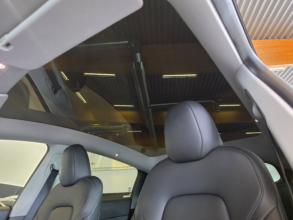 Tesla Model Y Performance