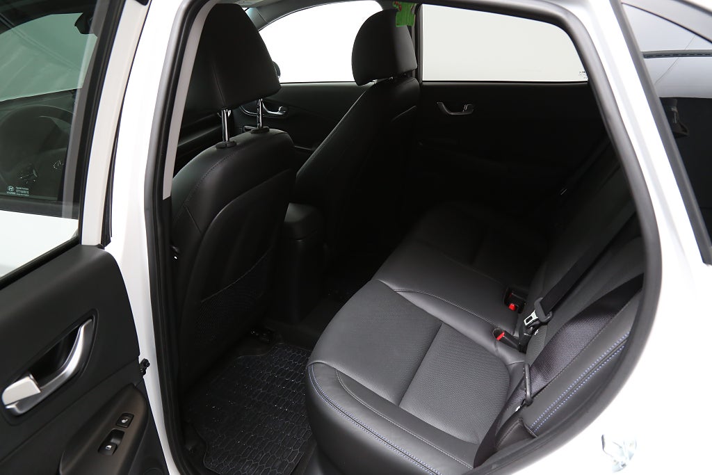 Hyundai Kona 39.2 kWh Advanced Skinn Krell HuD Leasbar 2022