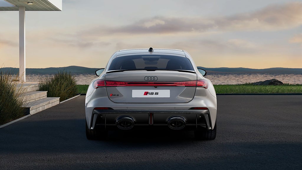Audi RS5 Sedan 2026 MOMS Sport-paket Carbon Tech Pro HuD Pano